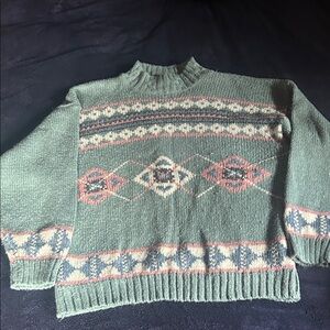 Vintage Cozy Patterned Cowl Neck Sweater in Green